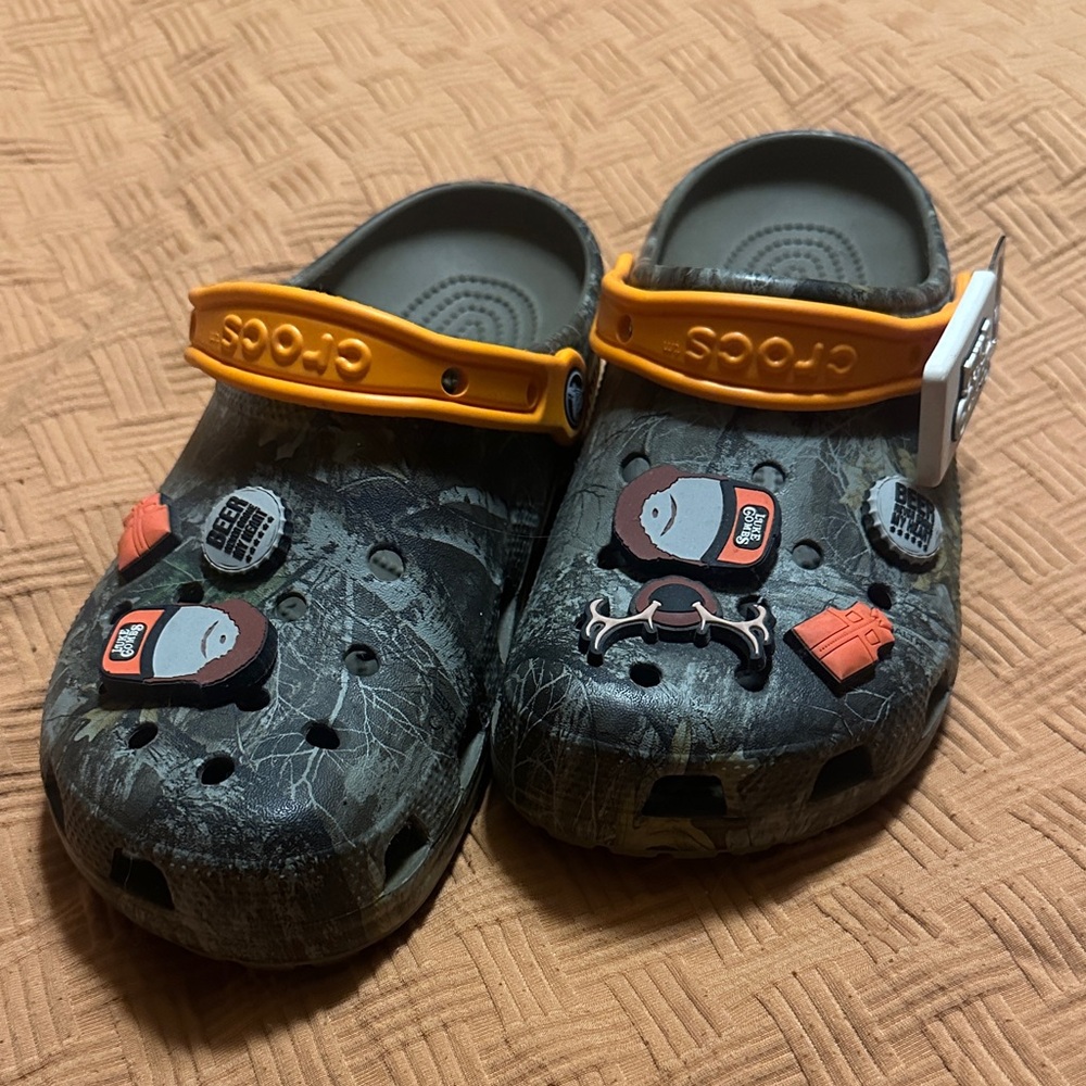 CROCS Kids Slippers - Black and Orange